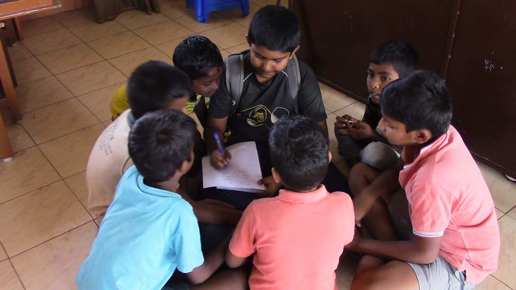 Chennai Vidhya Mandhir Students visit to Meyyur Center (Photos)